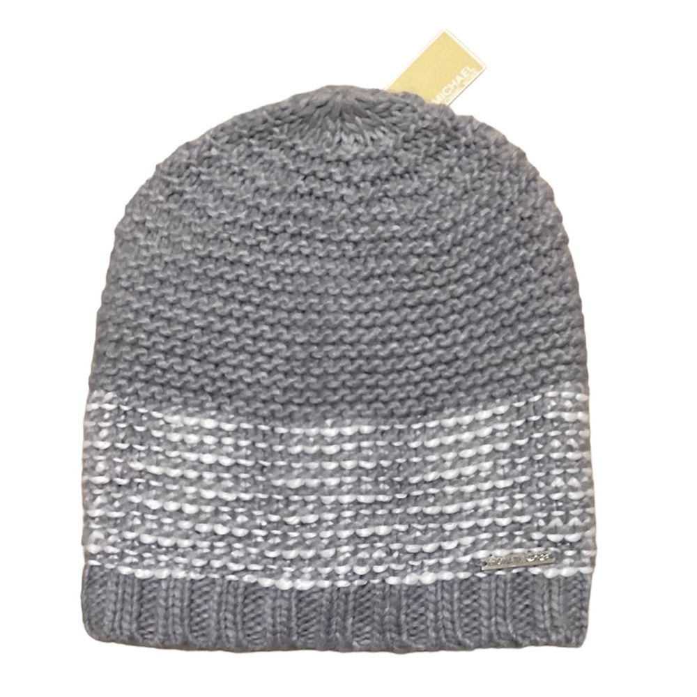 🆕🔥MK SUPER CUTE GRAY&WHITE KNITTED BEANIE&MK EMBLEM IN SILVER AT THE BOTTOMNWT - Picture 2 of 7
